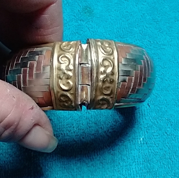 Gold brass copper silver Woven design hinged pin closure vintage Bracelet large - Picture 6 of 8